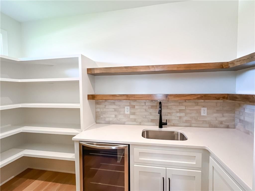 2700 Wheatley Drive — photo 26