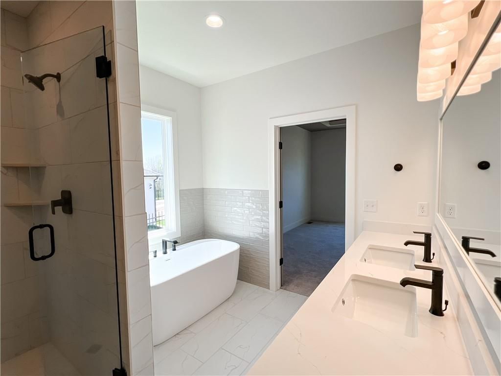 2700 Wheatley Drive — photo 39