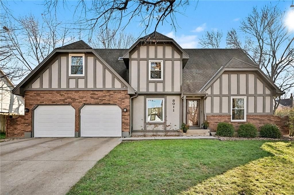 8011 W 113th Street, Overland Park, KS