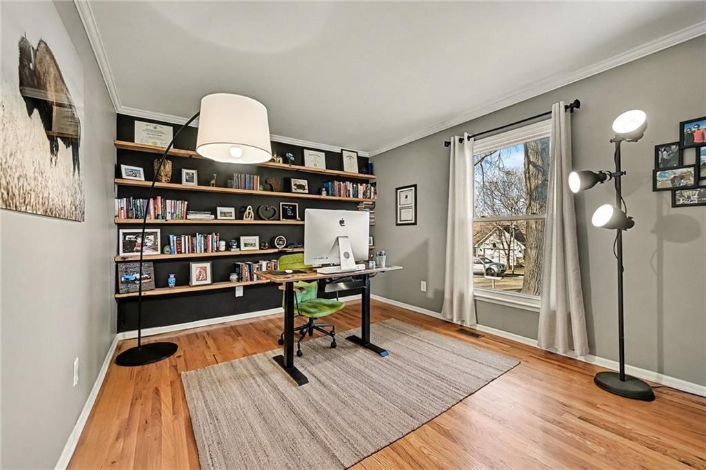 8011 W 113th Street — photo 8