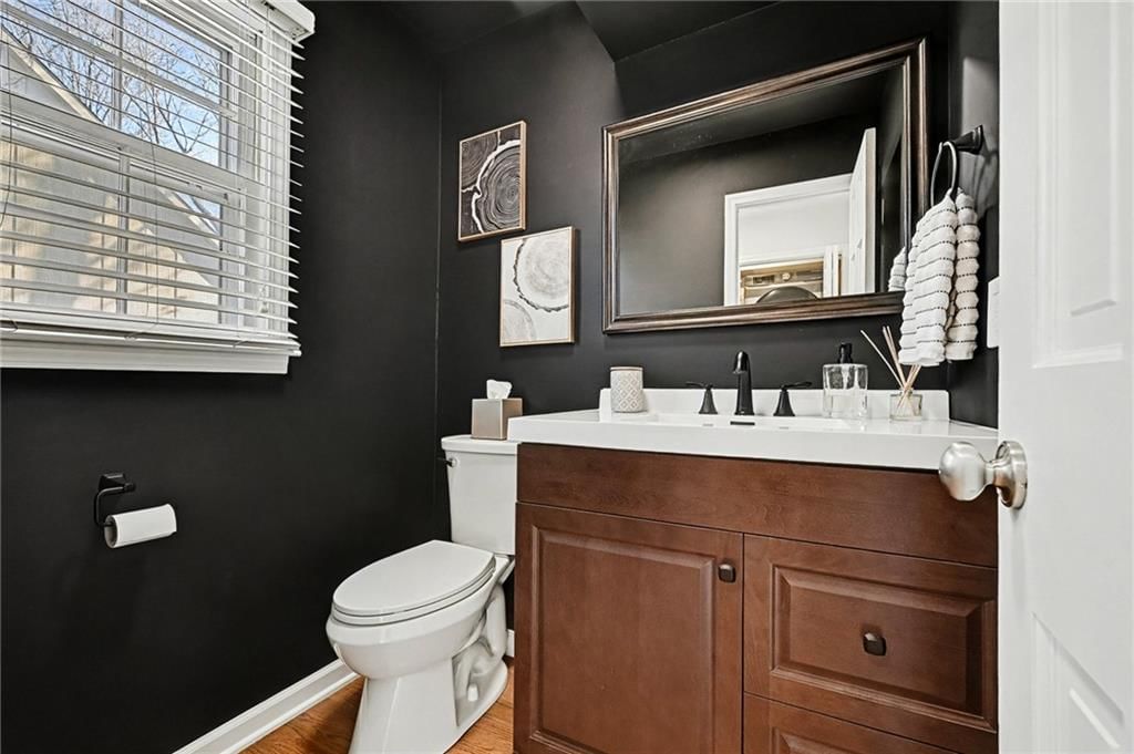 8011 W 113th Street — photo 12