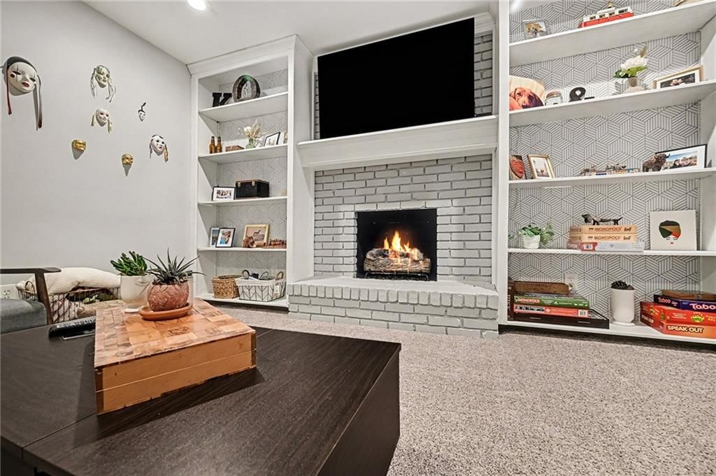 8011 W 113th Street — photo 23