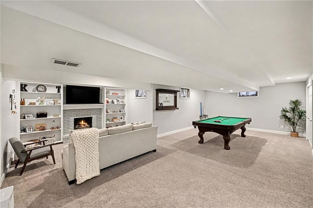 8011 W 113th Street — photo 24