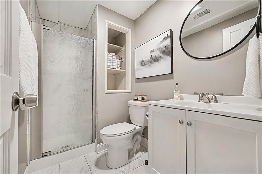 8011 W 113th Street — photo 25