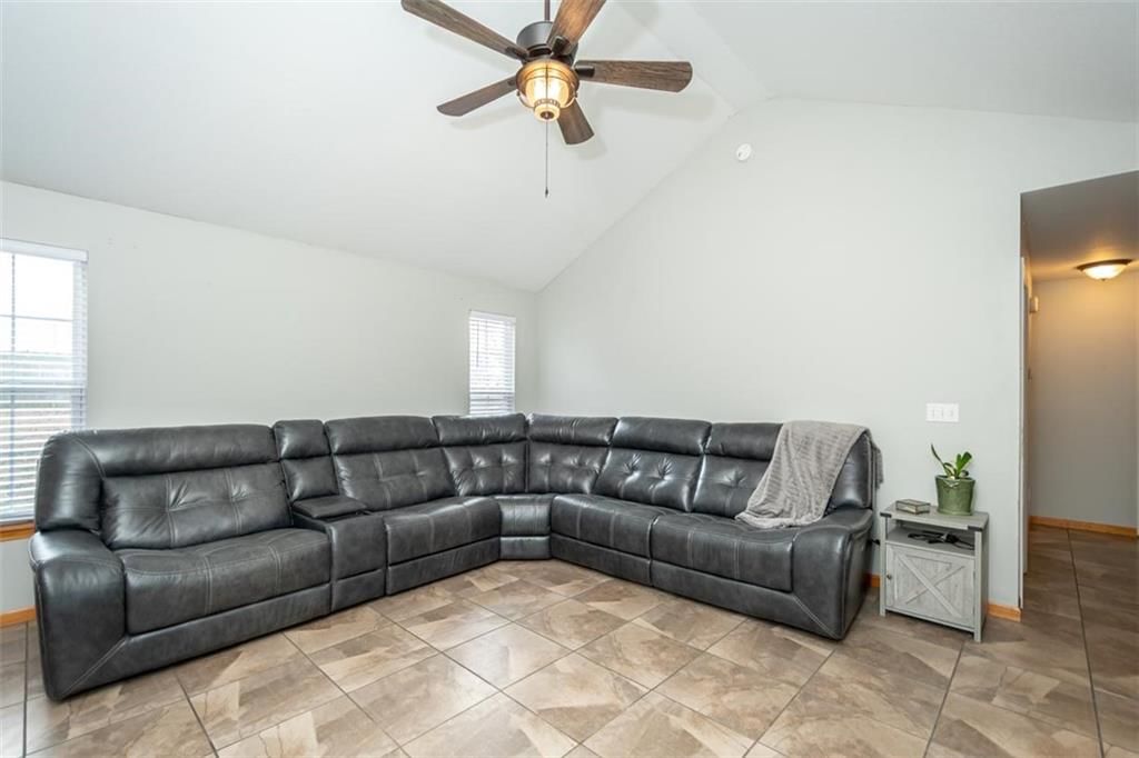 509 Herkimer Street — photo 5