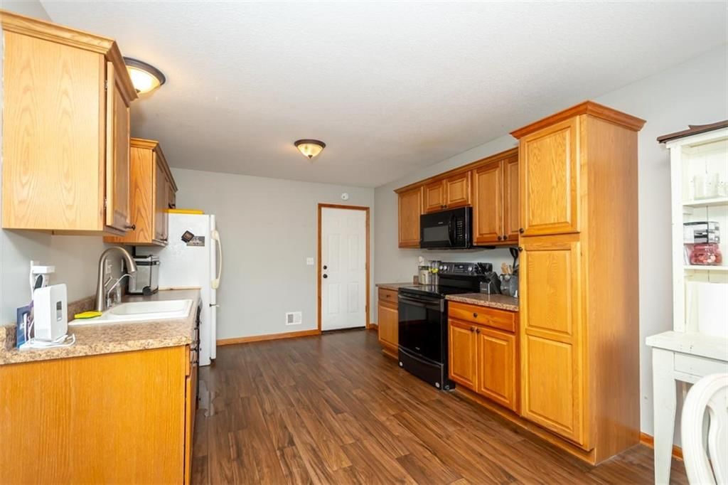 509 Herkimer Street — photo 10