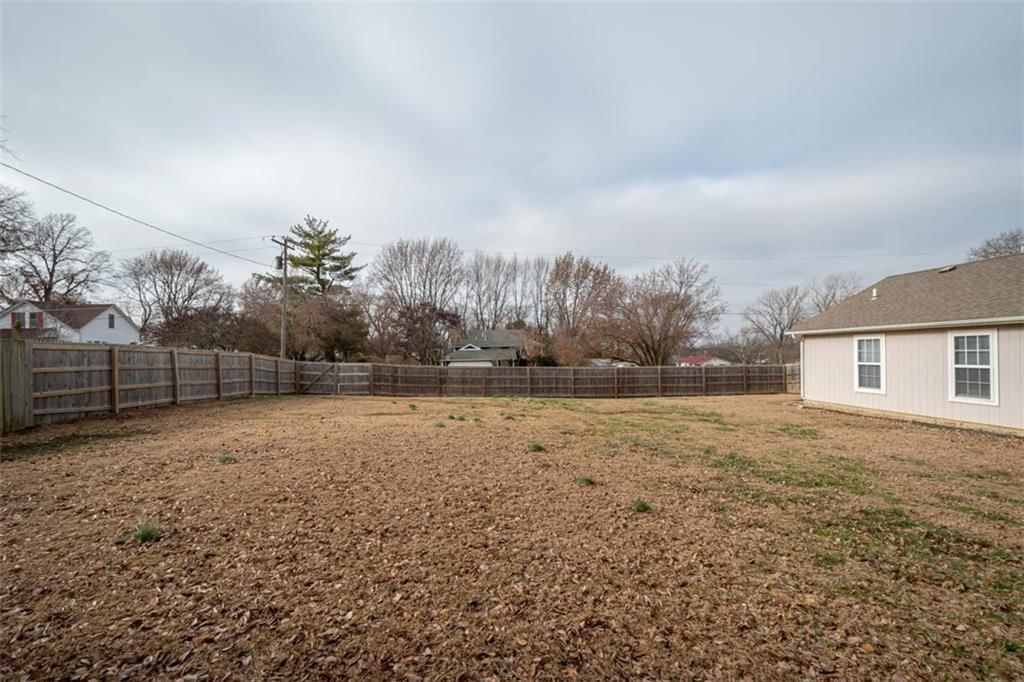 509 Herkimer Street — photo 29