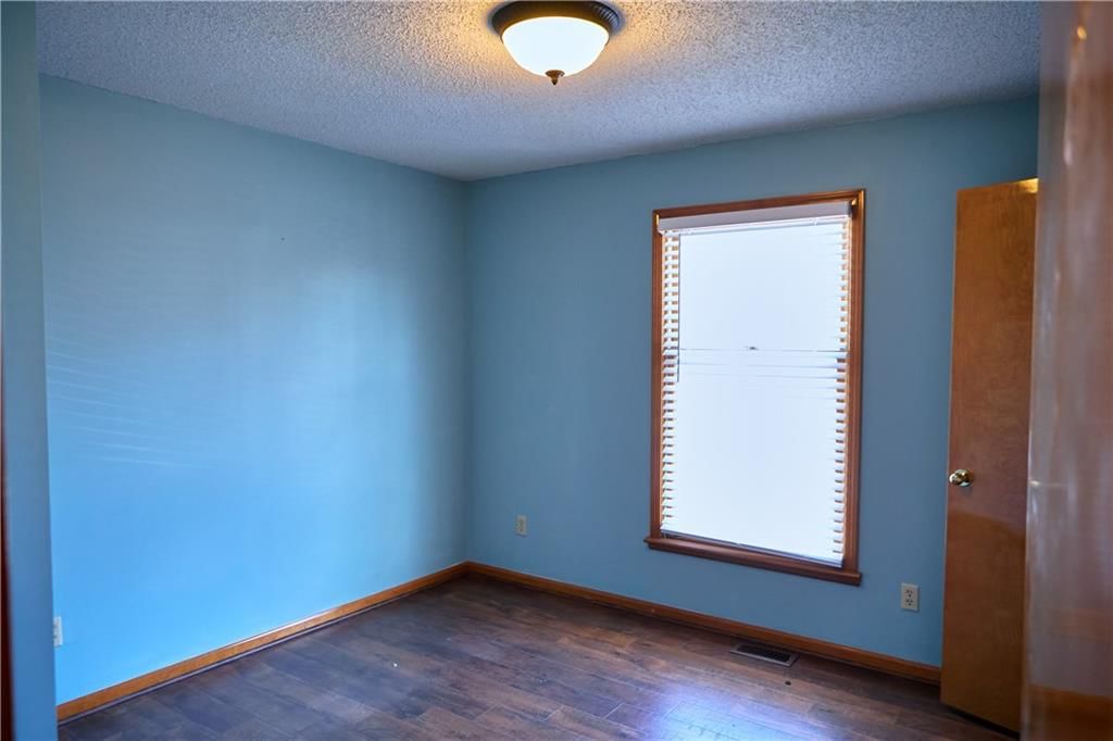 616 NE Michael Drive — photo 16