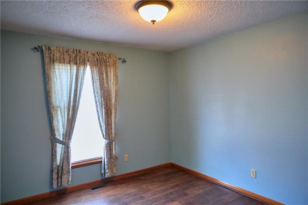 616 NE Michael Drive — photo 19