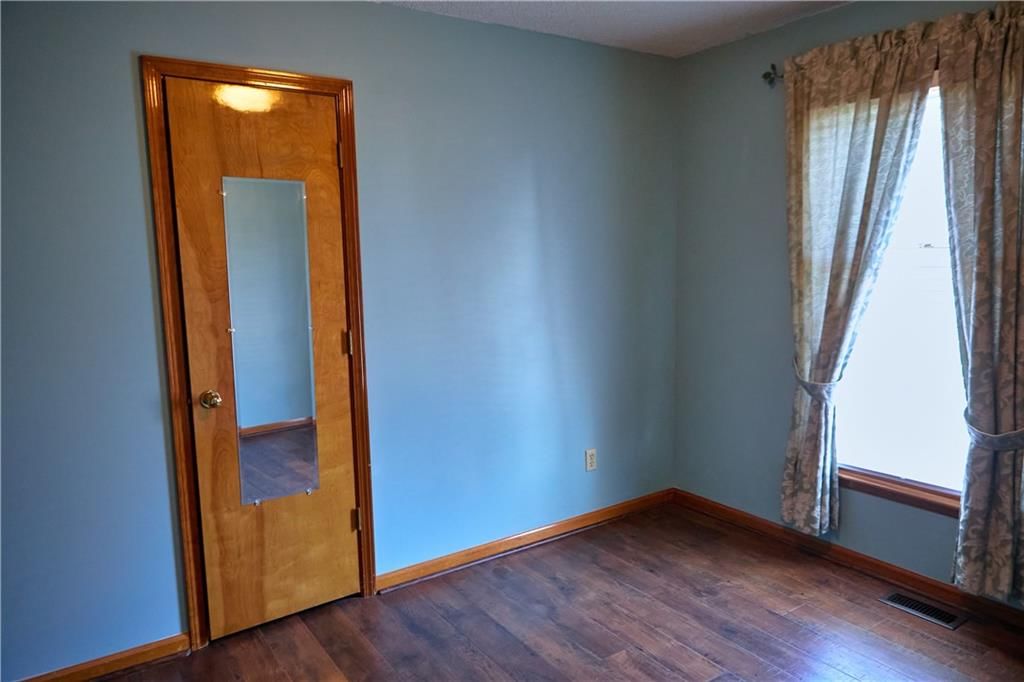 616 NE Michael Drive — photo 20