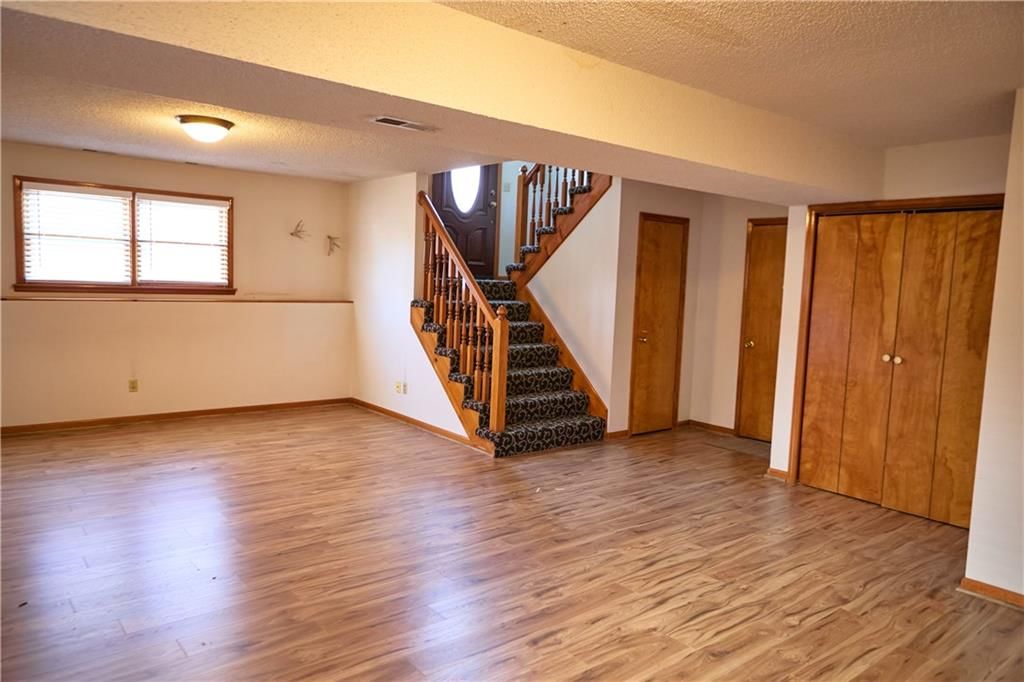 616 NE Michael Drive — photo 30