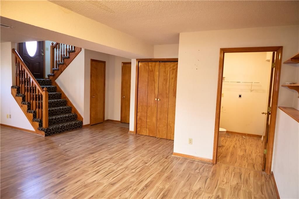 616 NE Michael Drive — photo 31