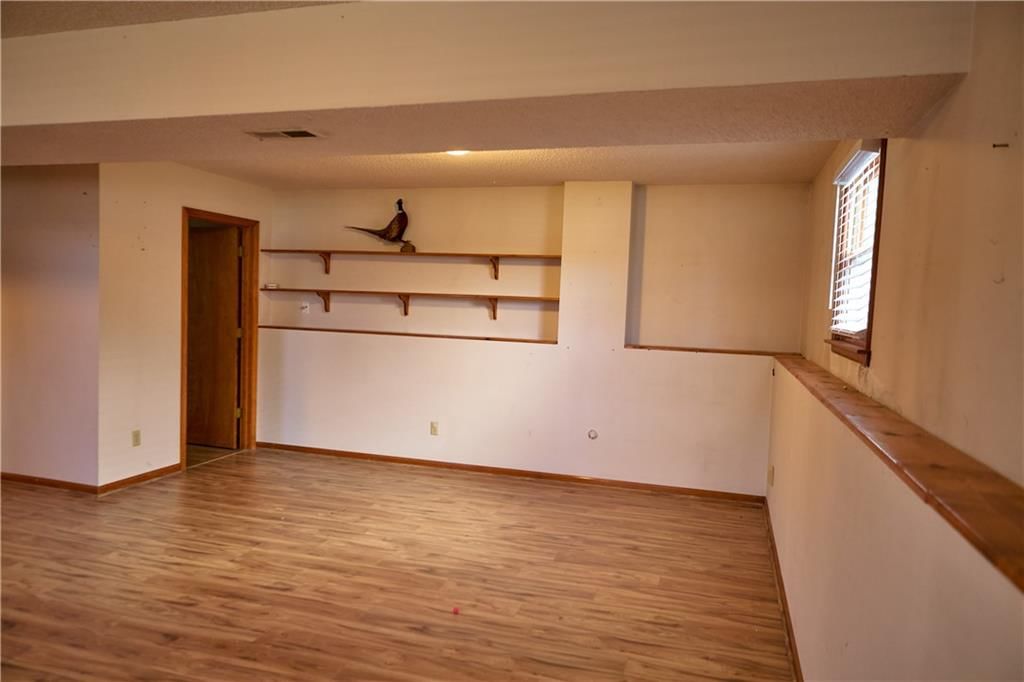 616 NE Michael Drive — photo 34