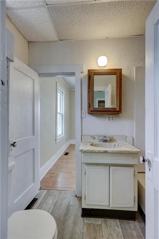 416 E Jackson Street — photo 20