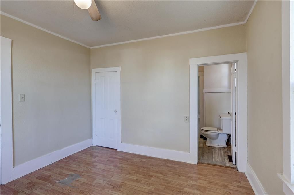 416 E Jackson Street — photo 22