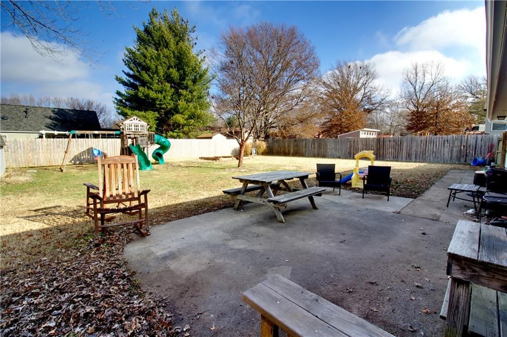 1705 Countryside Drive — photo 5