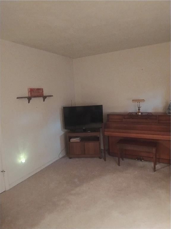 2304 NE Pursell Road — photo 6