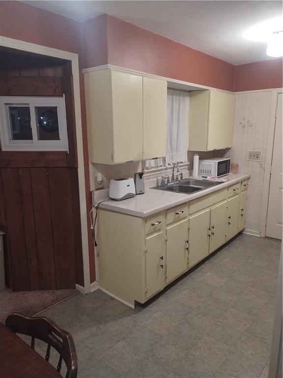 2304 NE Pursell Road — photo 8