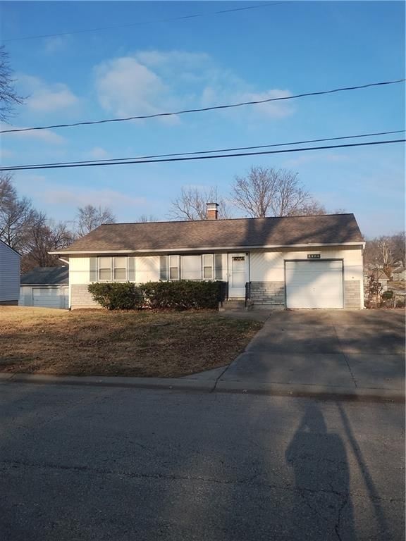 2304 NE Pursell Road — photo 24