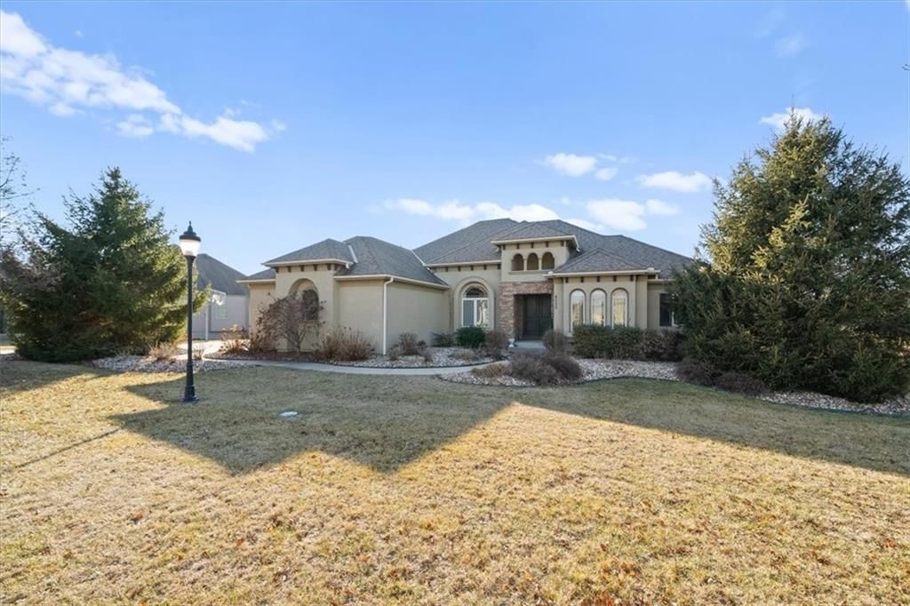 8050 N Caldwell Avenue — photo 4
