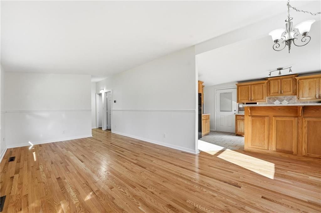 2941 N 64th Terrace — photo 2