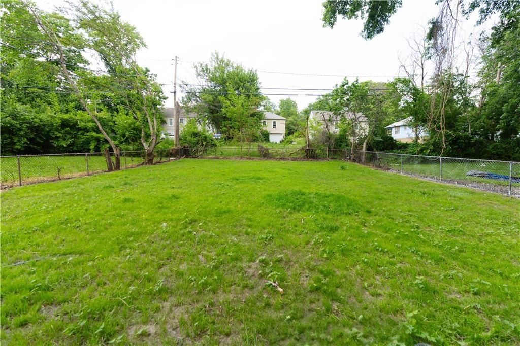 3312 Delavan Avenue — photo 14