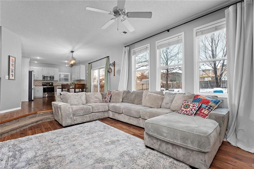 20586 W 220th Street — photo 15