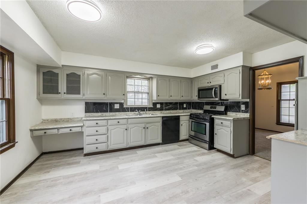 6701 E 127 Street — photo 10