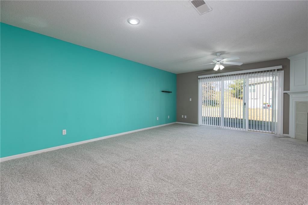 5436 N Fairmount Avenue — photo 14