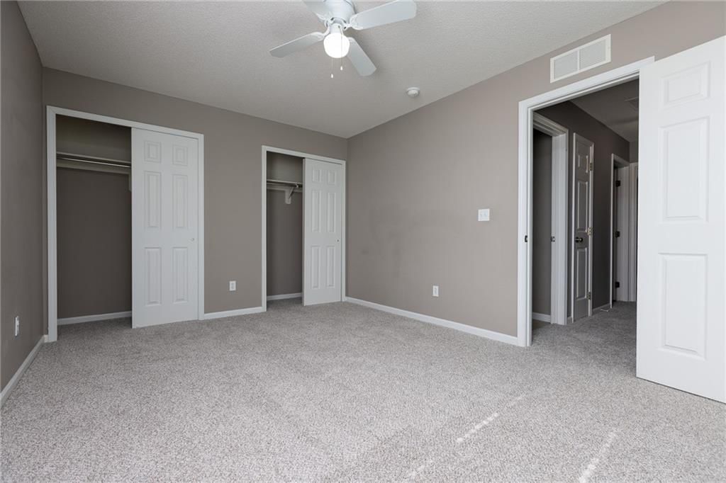 5436 N Fairmount Avenue — photo 24