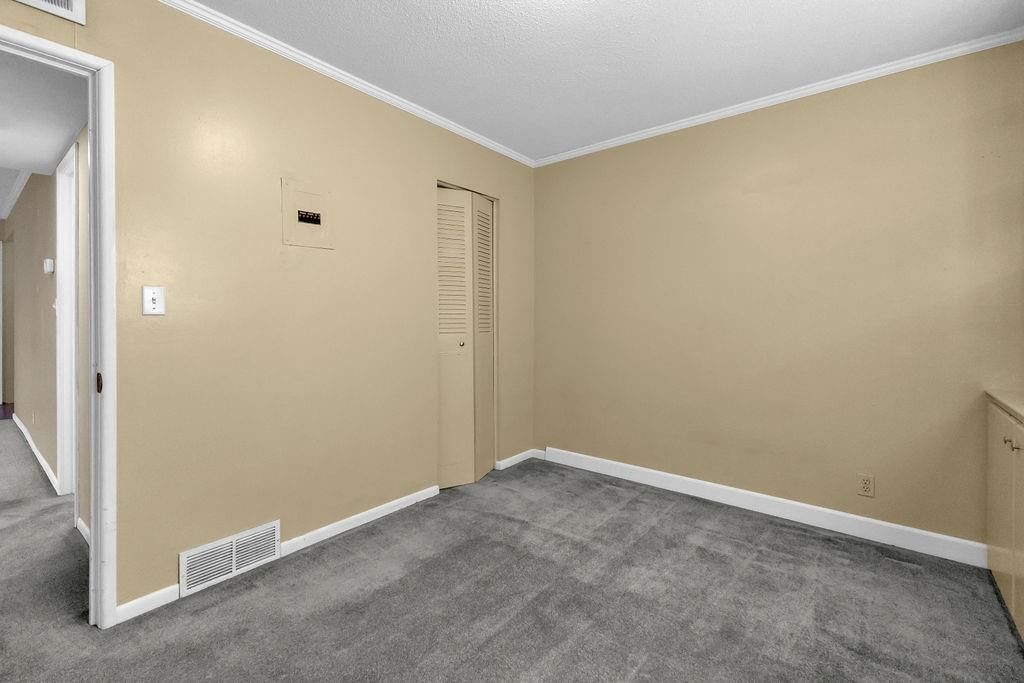 2811 Pembroke Lane — photo 12