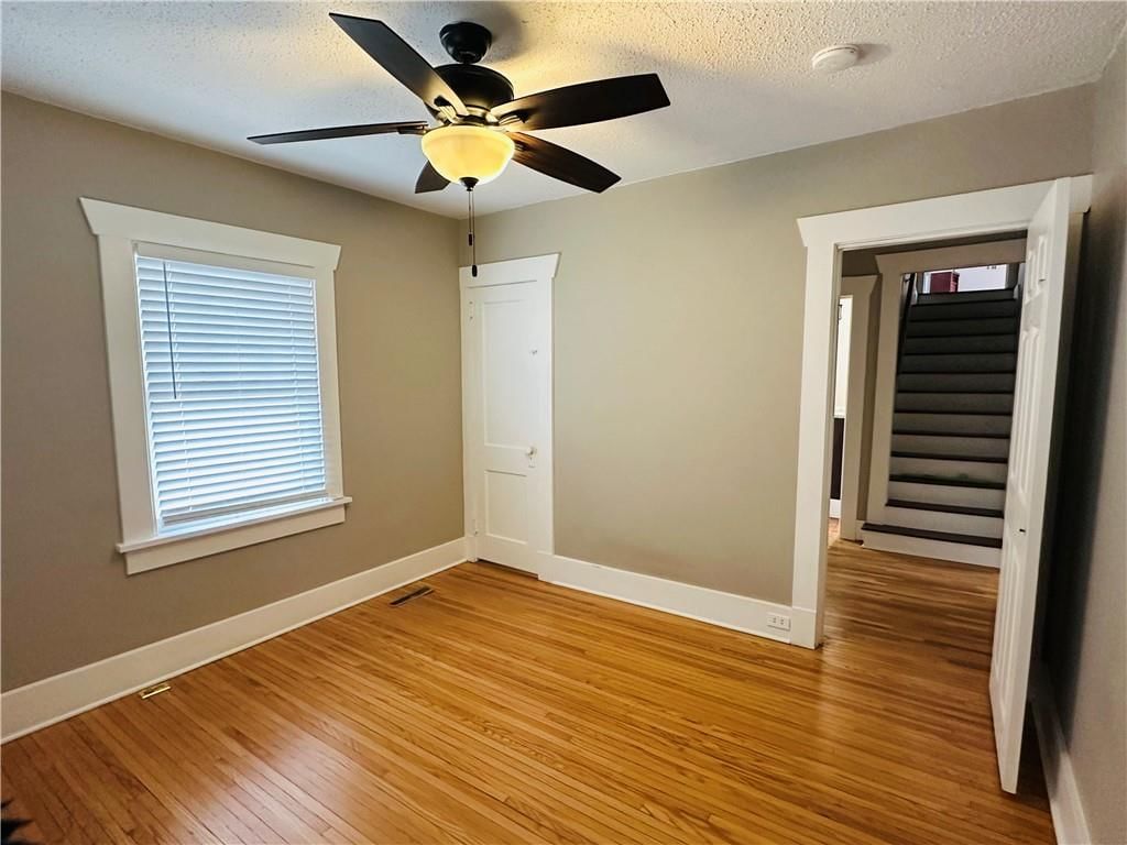 304 S Institute Street — photo 16