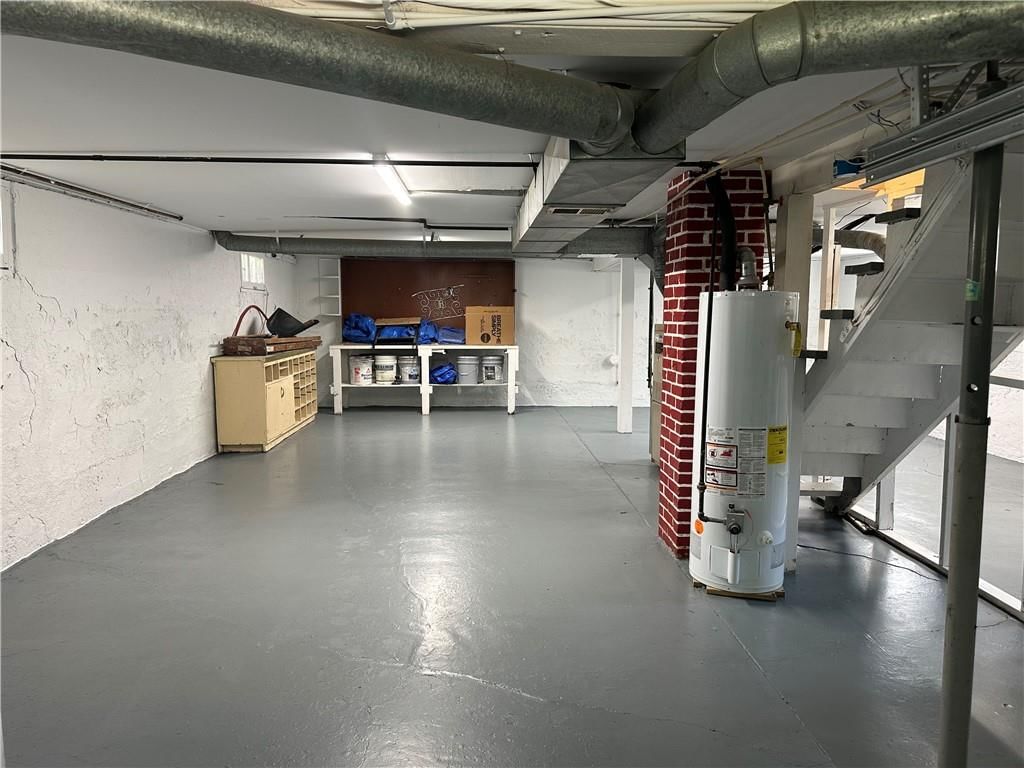 304 S Institute Street — photo 23