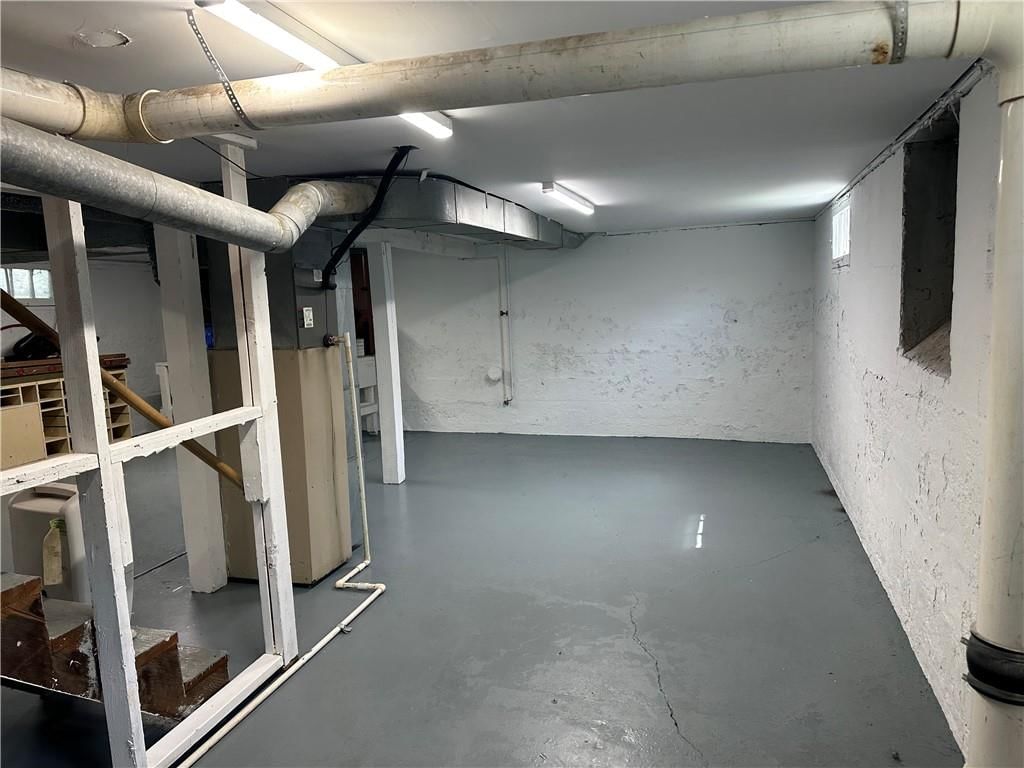 304 S Institute Street — photo 26