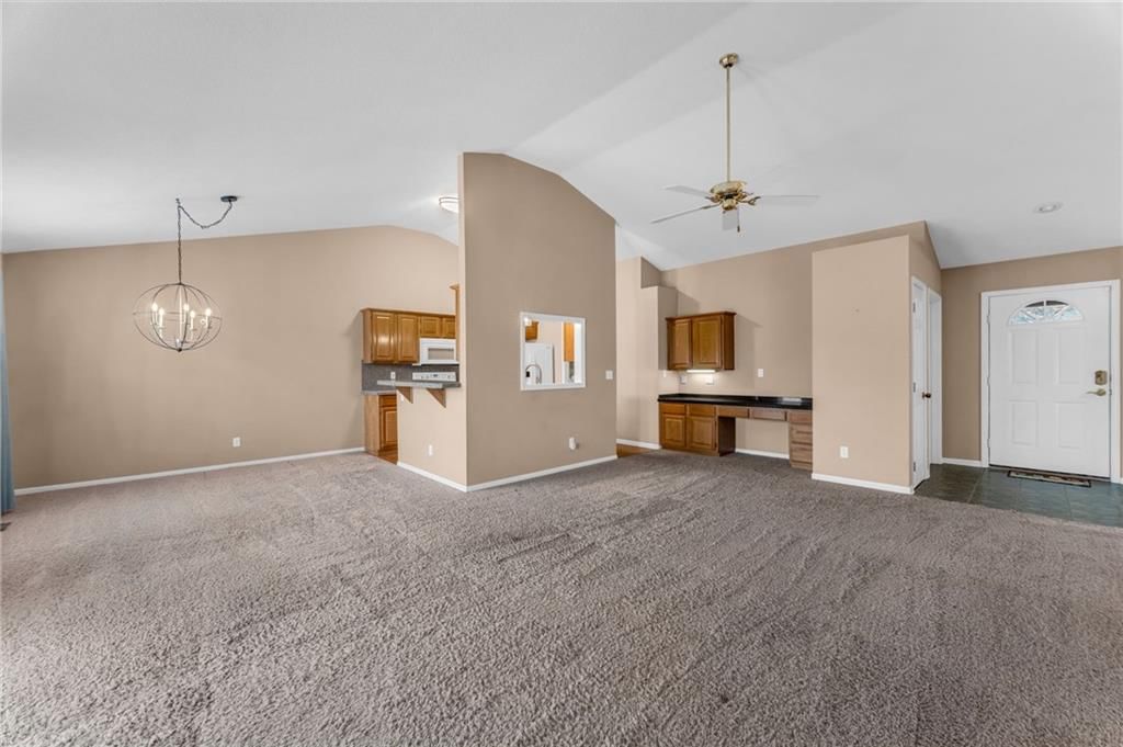 528 Durham Court — photo 9