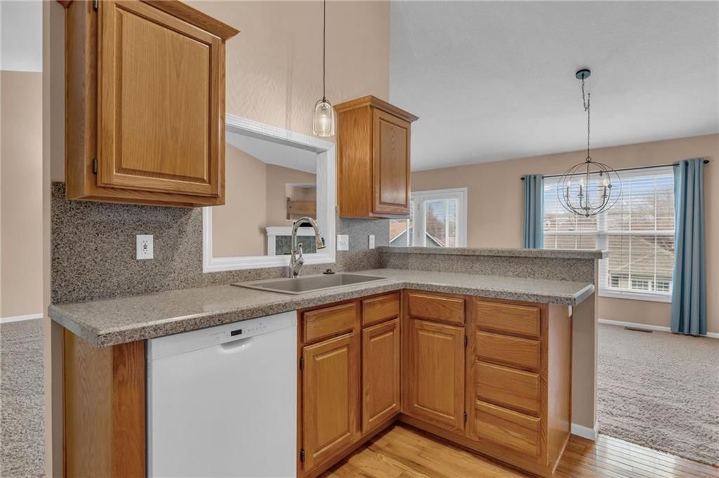 528 Durham Court — photo 19