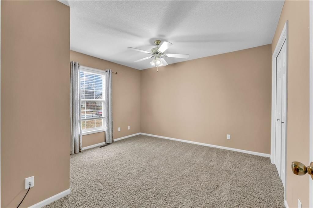 528 Durham Court — photo 26