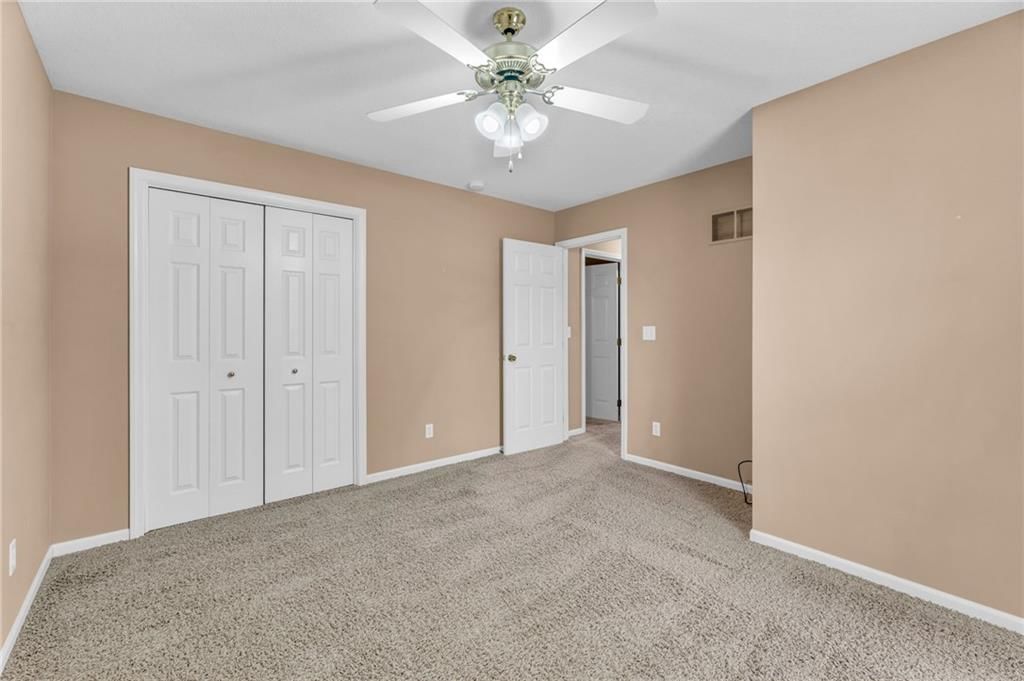 528 Durham Court — photo 27