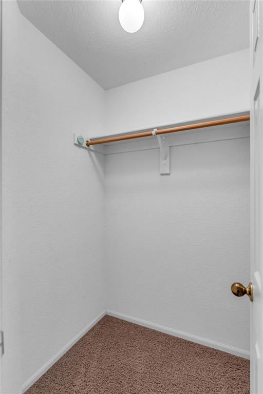 528 Durham Court — photo 32