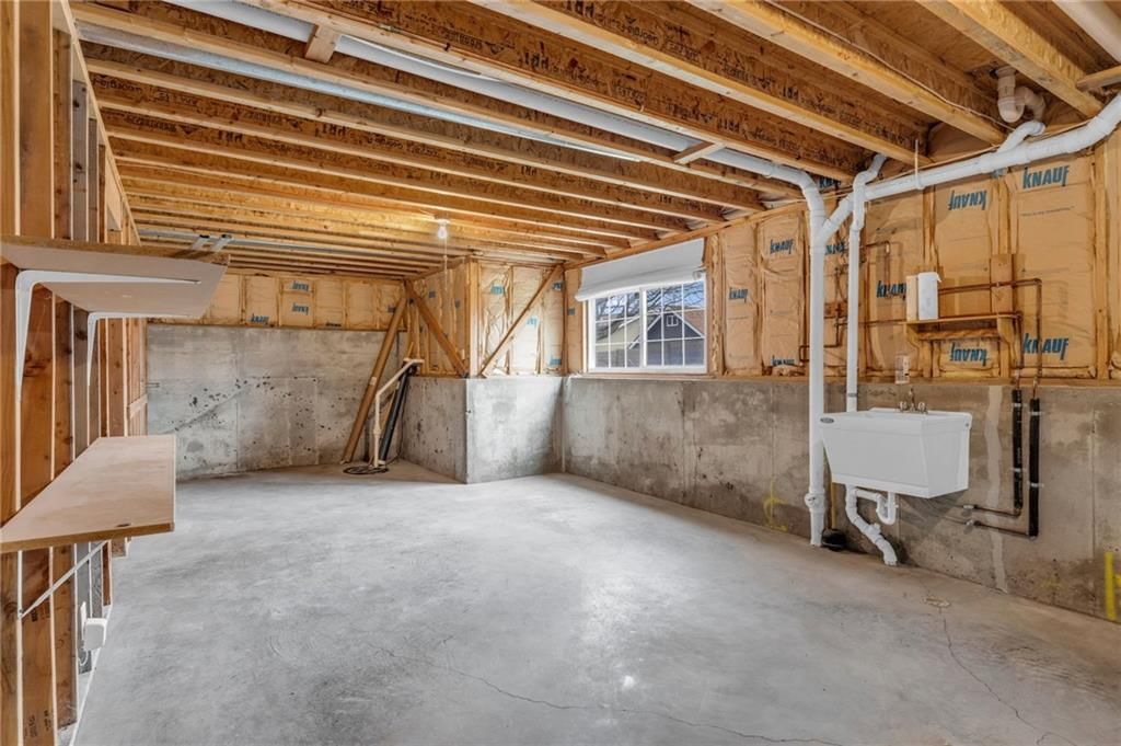 528 Durham Court — photo 36