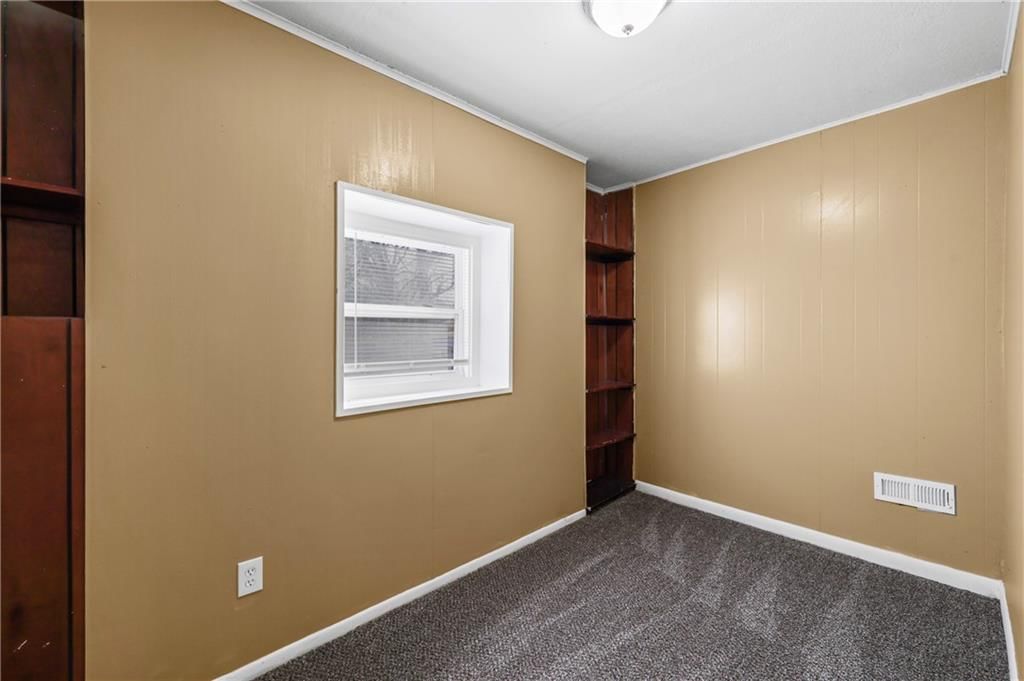 10008 Hardesty Avenue — photo 14