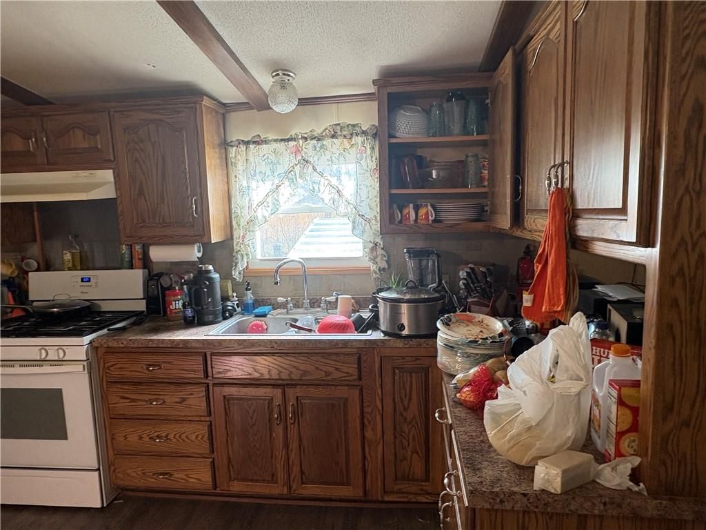 1667 NE County Rd 13004 Road — photo 4