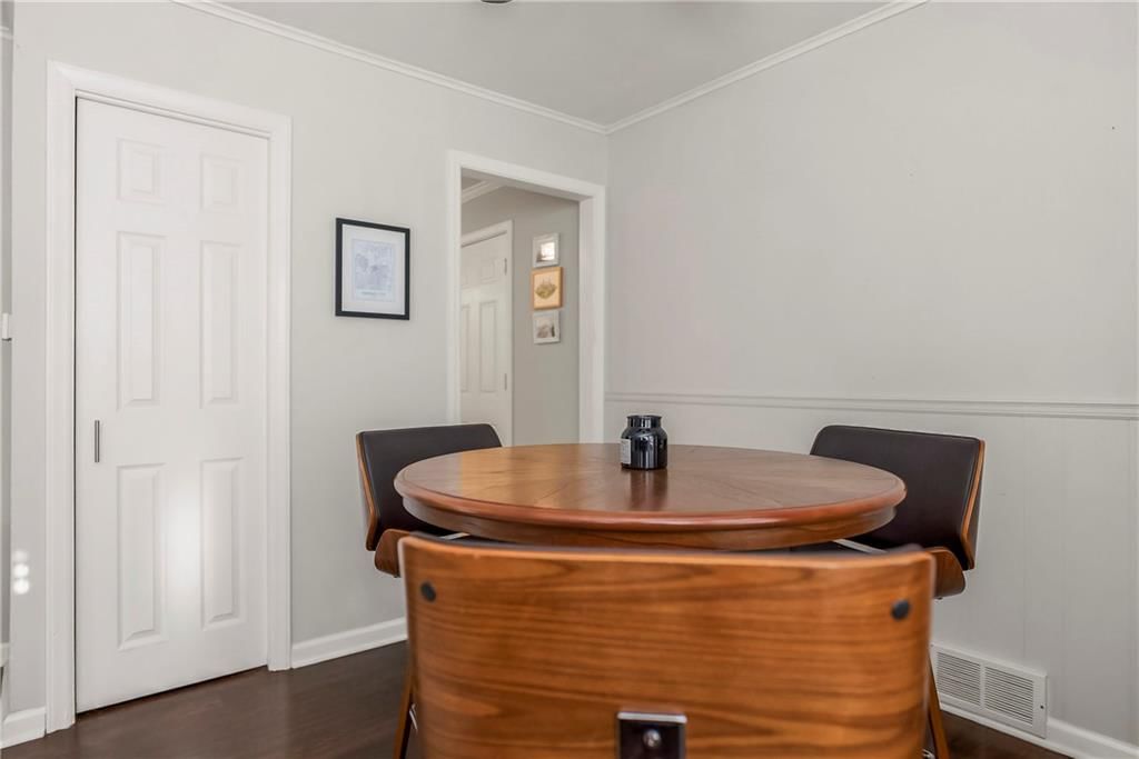 7576 Rainbow Drive — photo 9