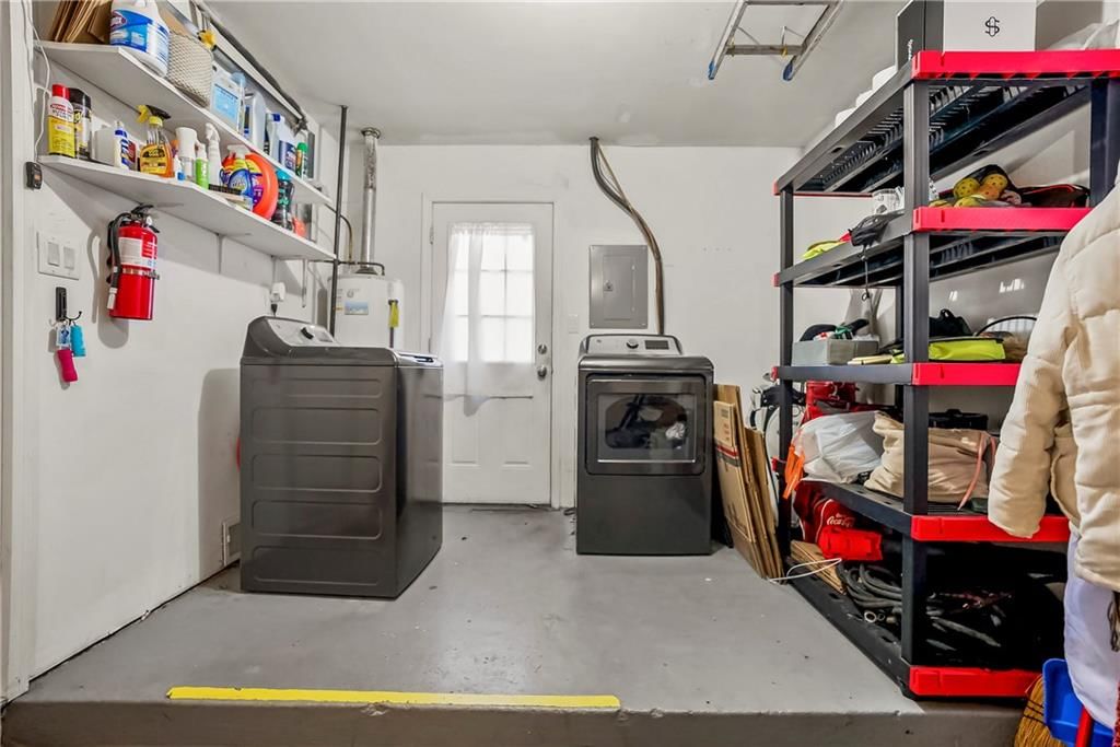 7576 Rainbow Drive — photo 24