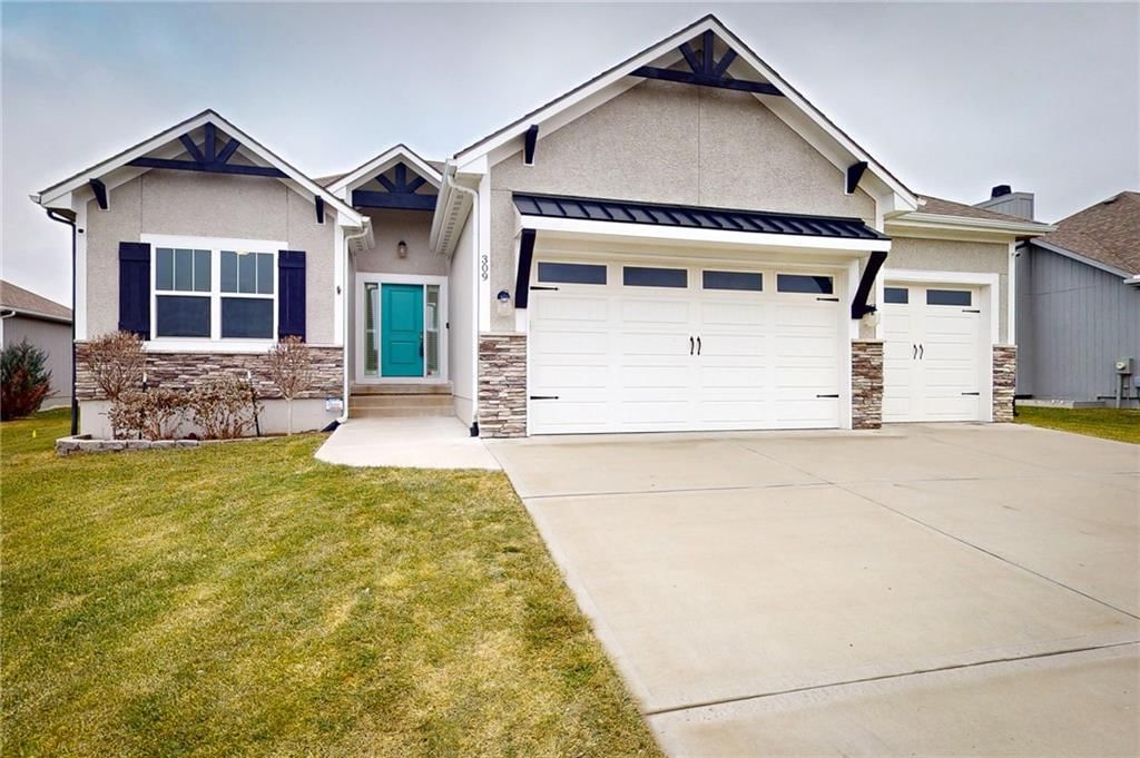 309 SW Chelmsford Drive — photo 4