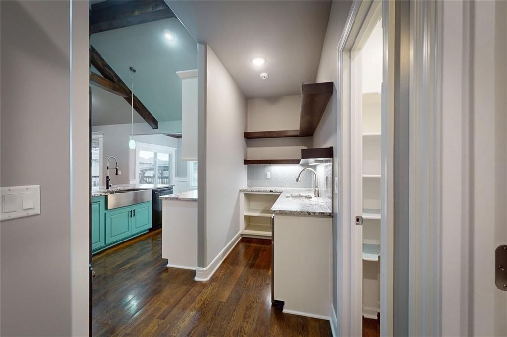 309 SW Chelmsford Drive — photo 31