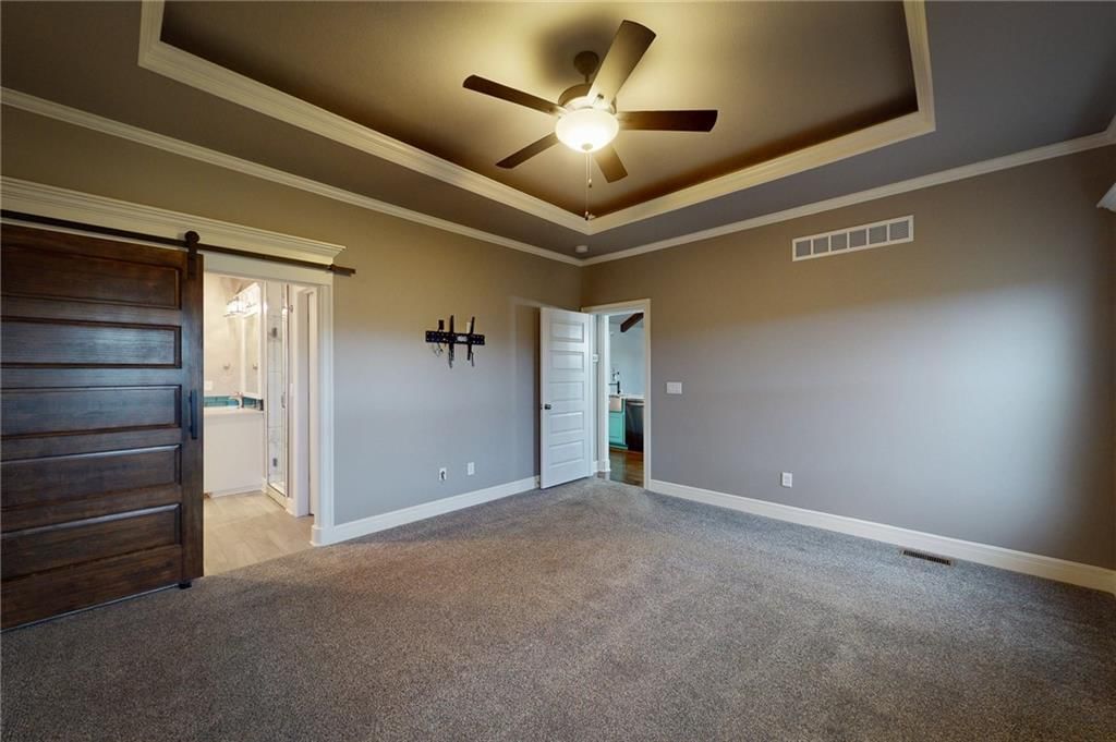 309 SW Chelmsford Drive — photo 42