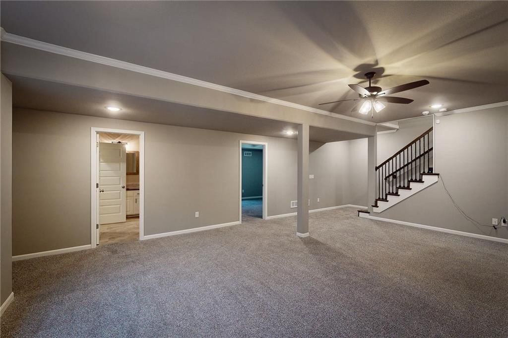 309 SW Chelmsford Drive — photo 49