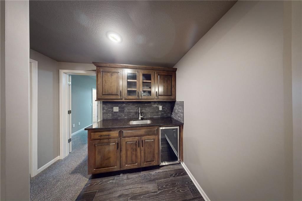 309 SW Chelmsford Drive — photo 52