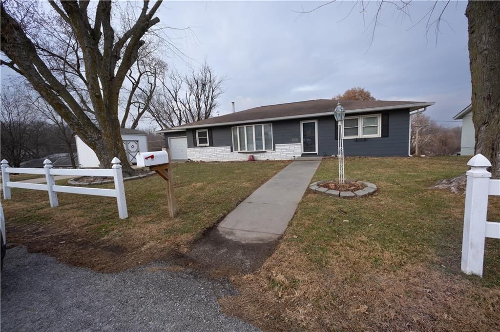 211 Skyline Drive — photo 3